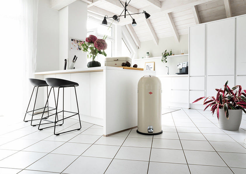 WESCO® Kickmaster® Maxi