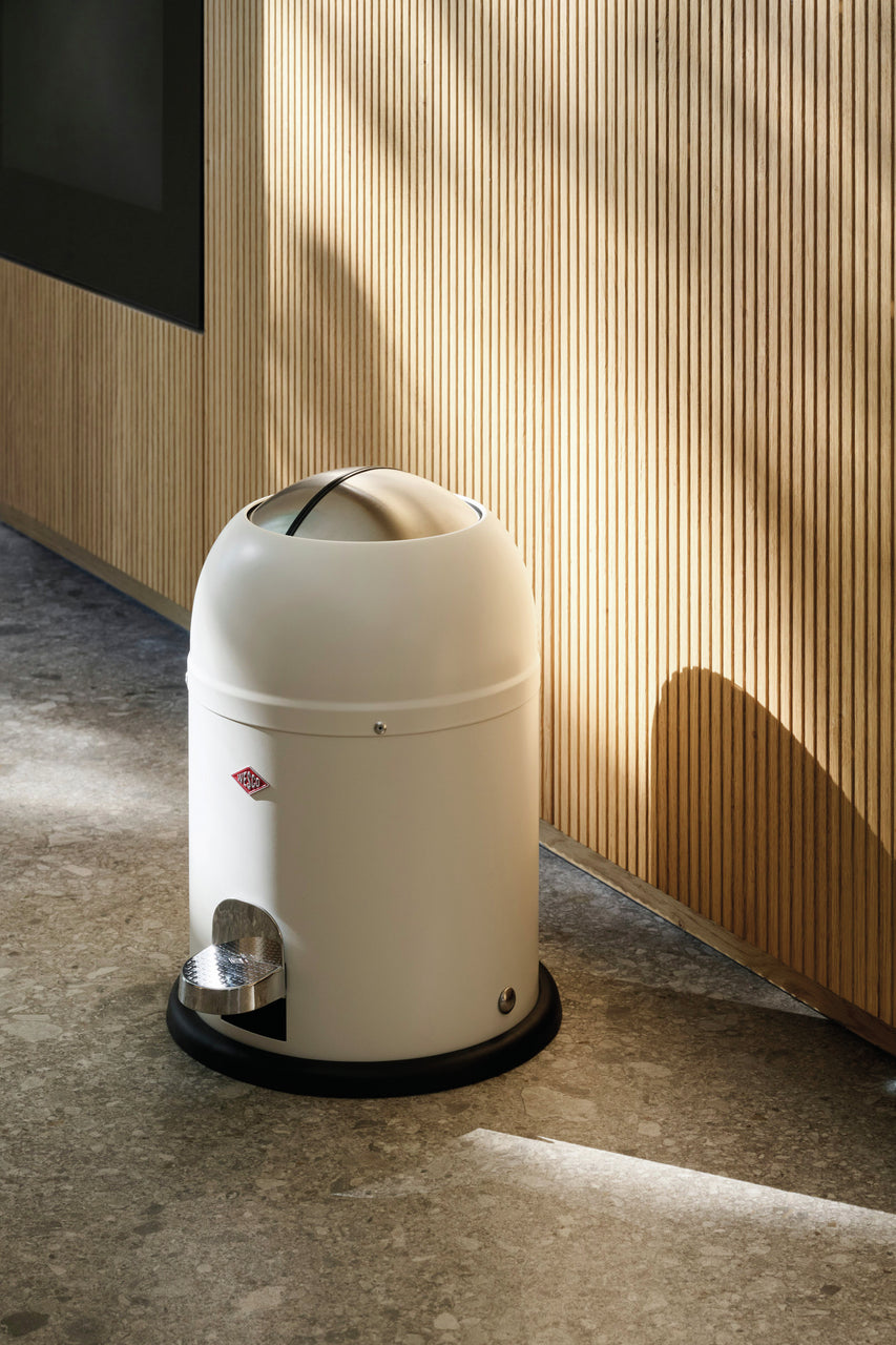 WESCO® Kickmaster® 6L